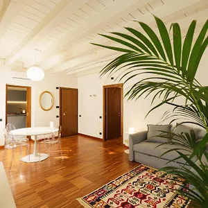 Domus - Residenza Marconi Apartment Verona