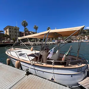 Al Castello: Romantic Seaside Retreat With Castle Views Apartment Rapallo